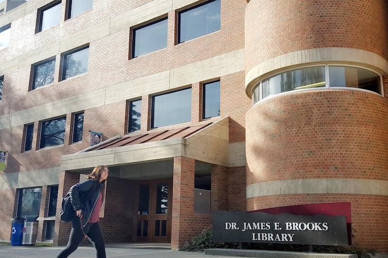 Brooks Library